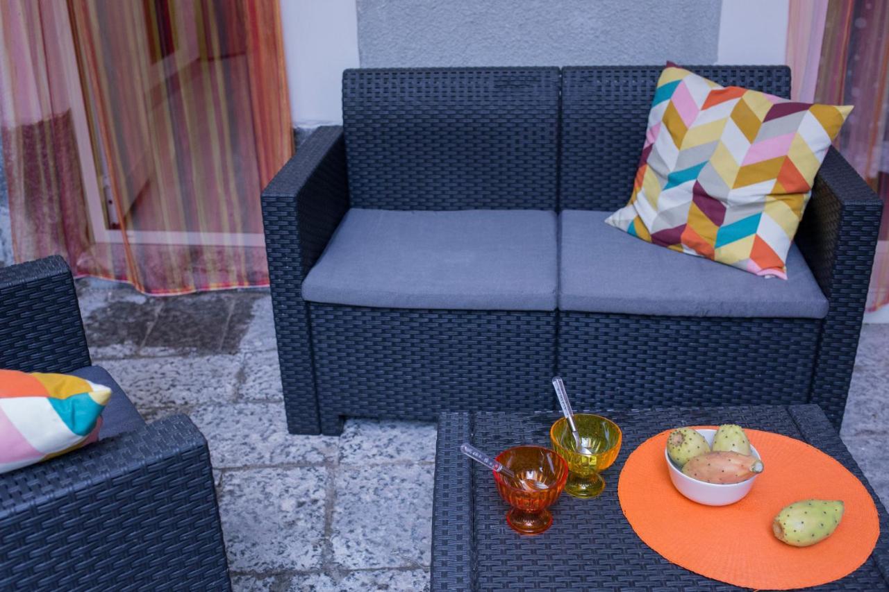 Al Cortile Del Re Luxury Home Catania Exterior photo