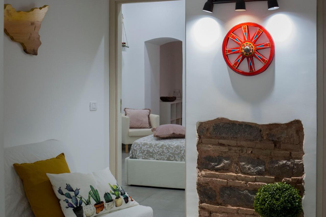 Al Cortile Del Re Luxury Home Catania Exterior photo